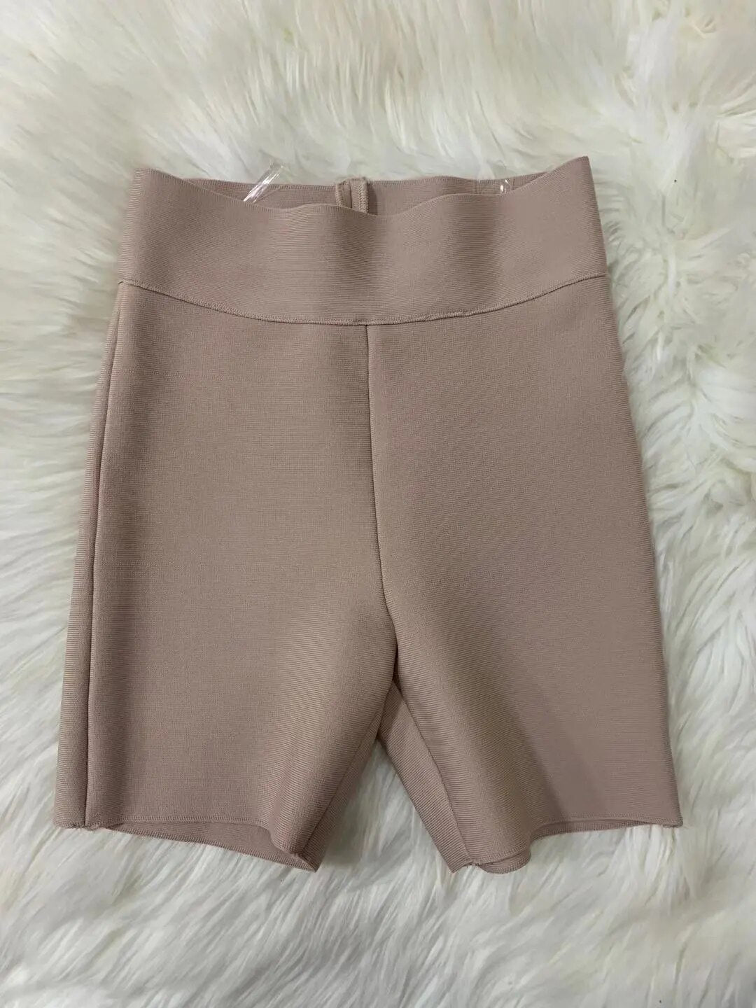 44061861019896|44061861052664|44061861085432|44061861118200