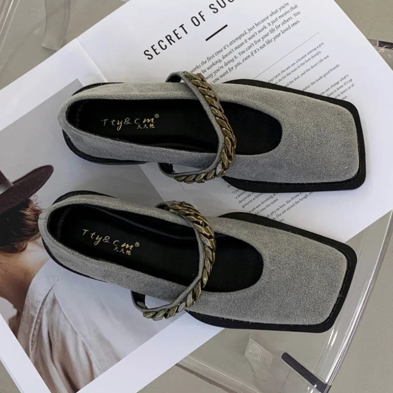 Chain Retro Square Toe Low Heel Shoes