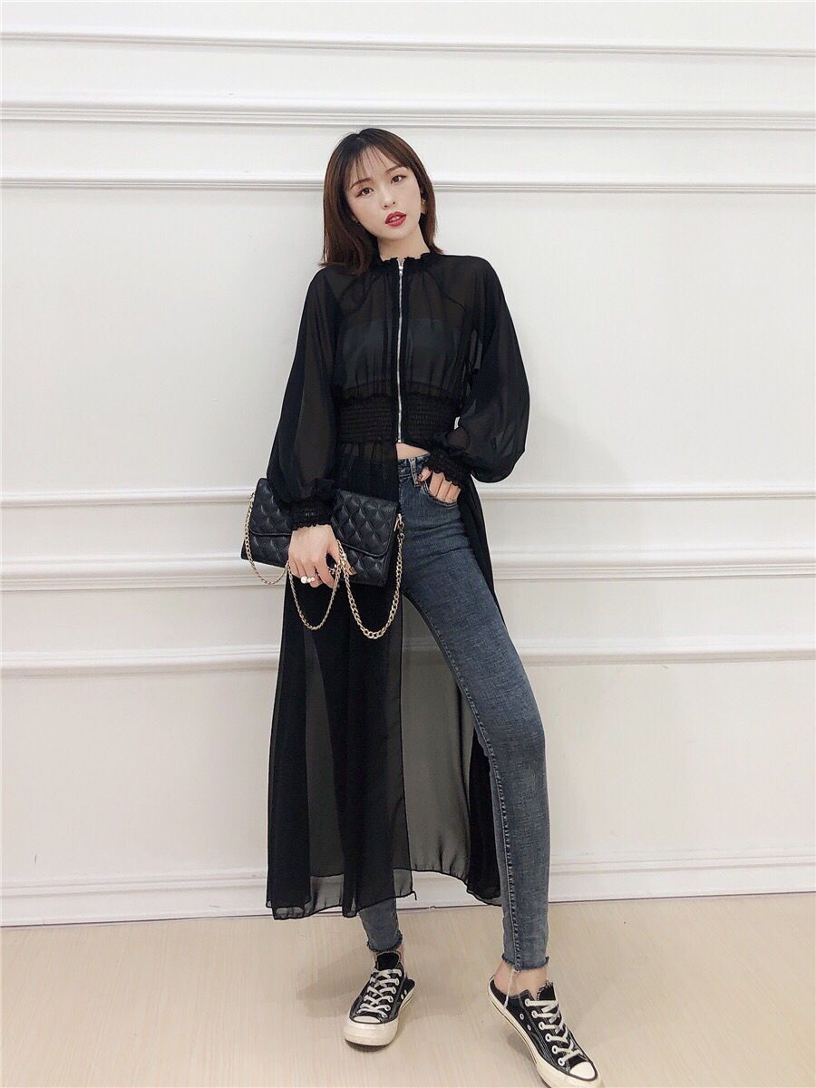 I'll Kiss You Longer Outer Blouse