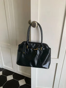 The Woman Decides Shoulder Bag