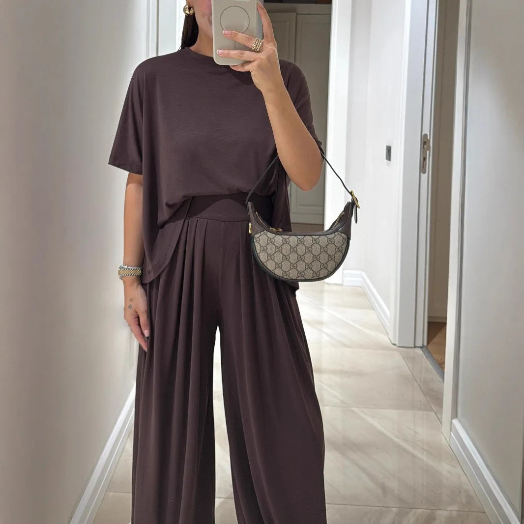Casual Short-Sleeved Tee Pants Set